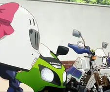 화창한 날 오토바이 세차하기