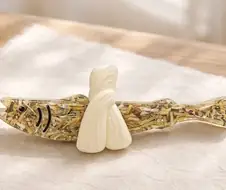 지폐 마구 훼손해서 돈 벌이에 써도 처벌 안 받는 곳