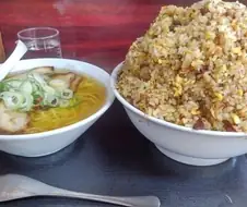 라멘집에서 라멘+볶음밥 시켰는데 이리나오면 우짬..