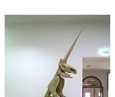 인류역사상 최악의 화석 복원 사례