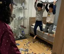 어느 삼촌의 역동적인 조카들 사진