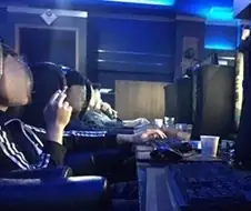 지금은 없어져서 다행인 담배 문화