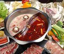 의외로 중국에서 훠궈를 먹을때 쓰는거