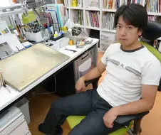 나루토 작가와 반대의 길 걷는 작가
