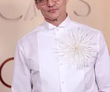 오스카 시상식) ＇콧수염 원위치＇