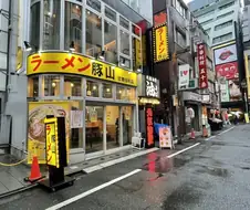 지로계 라멘은 본가 지로보단 부타야마 계열이 오히려 잘 퍼지는 듯