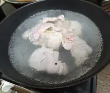 야식으로 꼬꼬면 끓였어