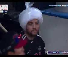 근엄하게 방한한 오스만제국의 술탄