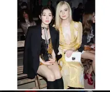 "한국인들 백인 선망 그만하라고!!! 러브유얼셀프!!"