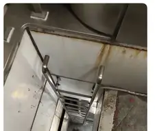 아키바에 있는 어느 가라오케.jpg