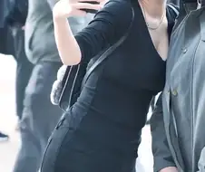 지스타에 출몰한 어느 모델의 팬서비스