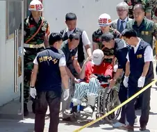 ???: 후방부대는 할거 없어서 온갖 부조리가 일어난다