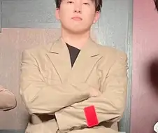 트릭컬) ???: 한국산 십덕겜 애니화? 볼게 뭐가 있다고...