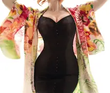 약후방주의) 만화 속에서 튀어나온 것 같은 몸매를 가졌다는 여배우