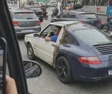반차 두개 붙여서 퇴근하는 아저씨