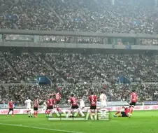 서울에 무려 64,000명이나 모여 매진됐으나 주인공이 사라진 사건.jpg