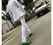 "호오... 다가오는 건가... 이 AMBULANCE에게..."