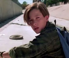 터미네이터 역대 존 코너 배우들