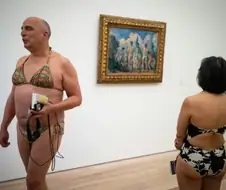 비키니 입으면 입장료가 공짜