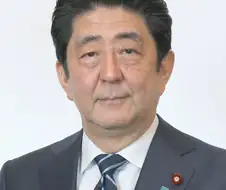 국제 정세 어지러운데 한마디도 안 하는 새끼