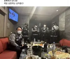 호스트바에서 남녀 누구나 두근거리게 만드는 남자들