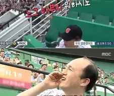 배우의 명대사를 외쳐주는 팬