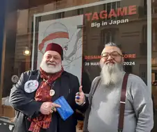 좋아하는 작가님 싸인회 가고싶다