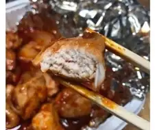 보디빌딩 대회 우승한 닭