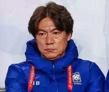 홍명보 감독 돌연 출국‥"언젠가는 이야기할 것"