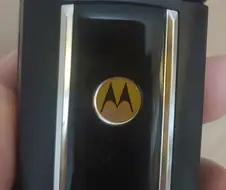 집에서 최신폰 찾음.jpg