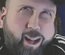 실존인물인데 패드립+성희롱+쌍욕이 매일 올라오는 사람들