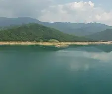 다원균하니까 한국에 중국군 주둔해있는거 생각남.