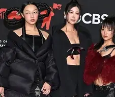 스텔라블레이드 가지고 시비거는 양놈들은 메이크업 방법부터 고쳐라