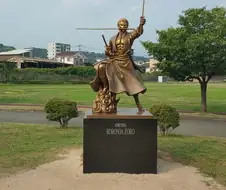 우리에게 전설의이순신이 있다면 일본에는...