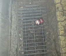 하여간 담배 피는 사람 좋을수가 없어요