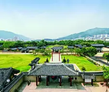 경주처럼 관광지화 안된게 의아한 동네.jpg