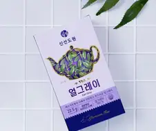 님드랔ㅋㅋㅋ 갱상도 사람이 홍차를 냉동실에다 넣어뿌며 한 말이 뭔지 아십니꼌ㅋㅋ