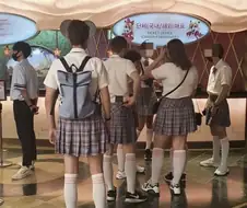 편견없는 롯데월드 교복 렌탈 서비스