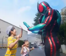 “에로망가에서 NTR당할거 같은 유부녀 같은 체형”
