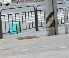 "기사님 배달통 두고 갔어요"