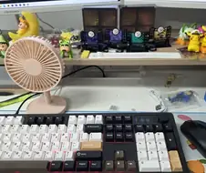 평범한 직장인 책상